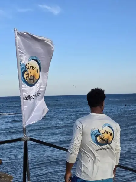 Kite Fly shirt and flag
